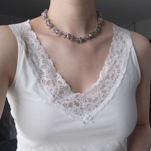 Fairy princess pink barbwire chain mail necklace with a small silver chain - Picture 4 of 9